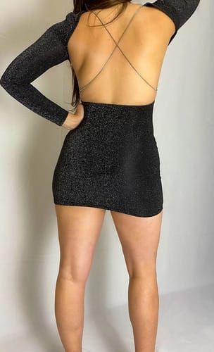 Vestido de Fiesta Corto Negro con Espalda Abierta Talles S al L