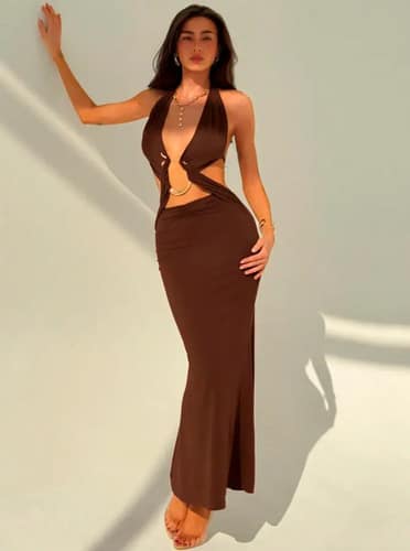 Vestido Largo Elegante con Escote Profundo y Aro Marrón Talles S al L