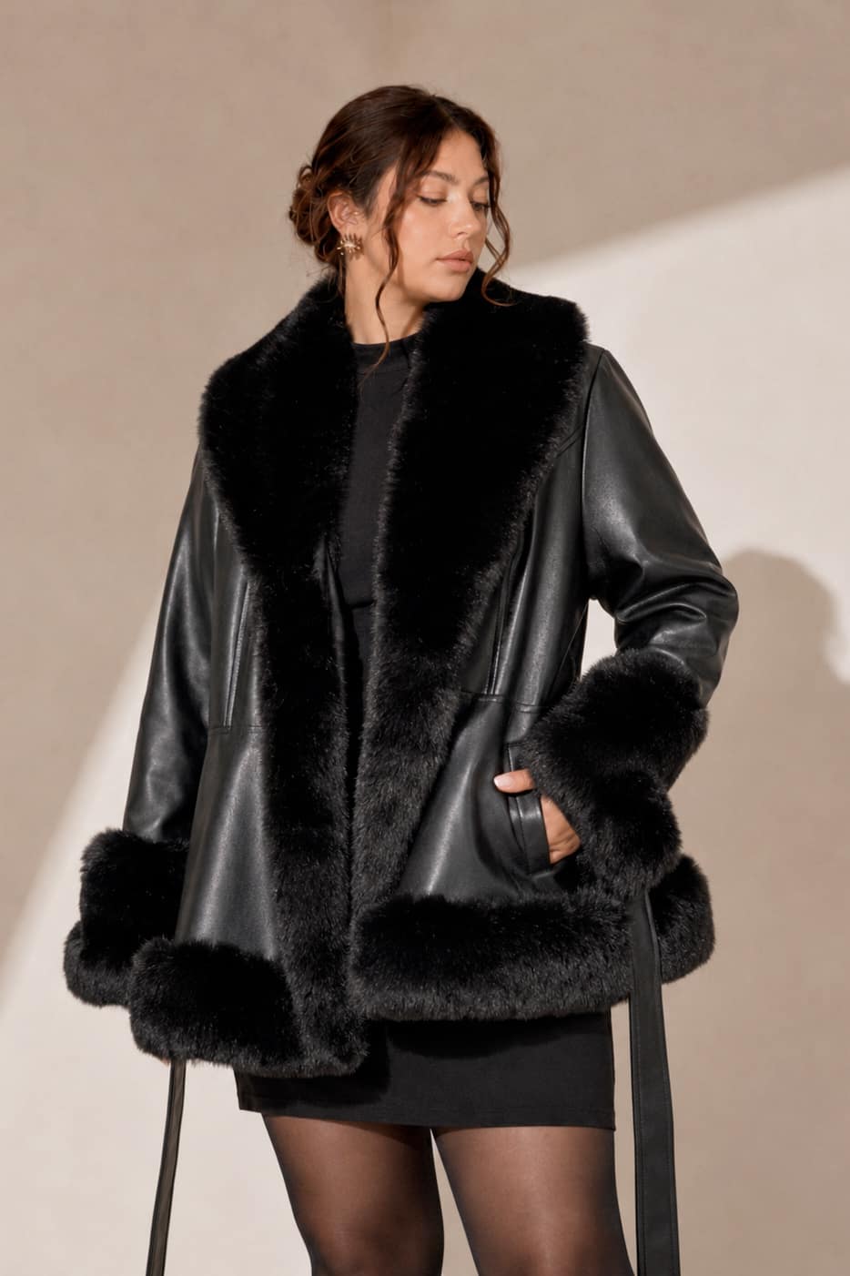 Chaqueta Campera Elegante de cuero y forro interior negro Plus Size - Imagen 2